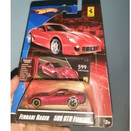 Hotwheels Mobil Ferrari 599 GTB Fiorano Ferrari Racer merah dove Rare