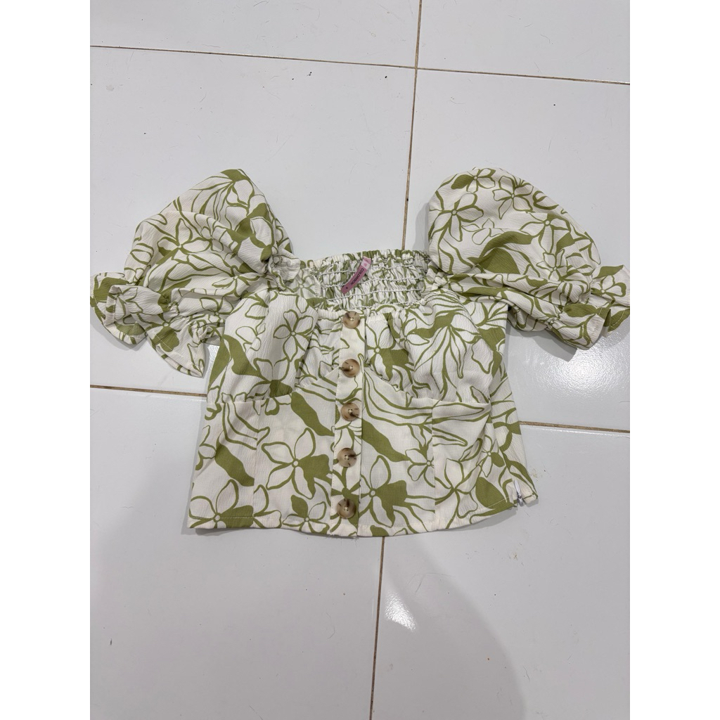 COLORBOX Puff Sleeve top