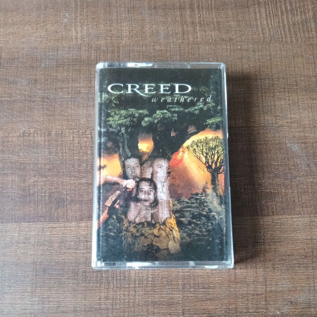 Kaset Creed Weathered/2001 sony music entertainment