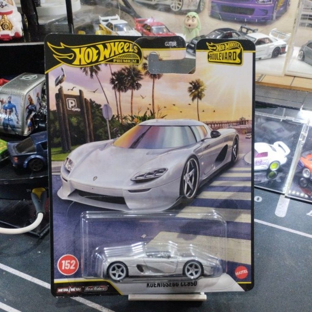 HOT WHEELS KOENISEGG CC850 PREMIUM (242)