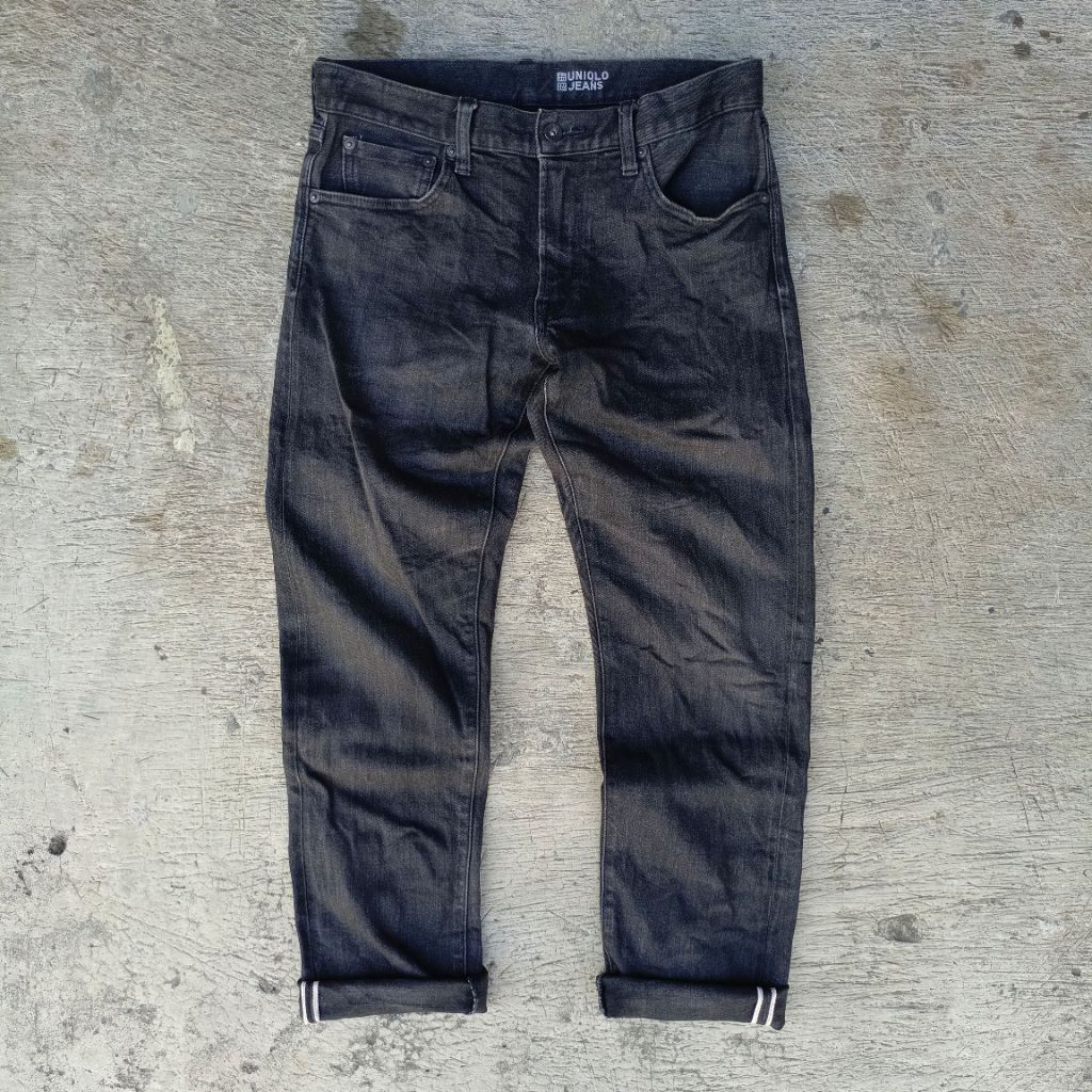 Uniqlo Selvedge Jeans Black Slim Fit Second