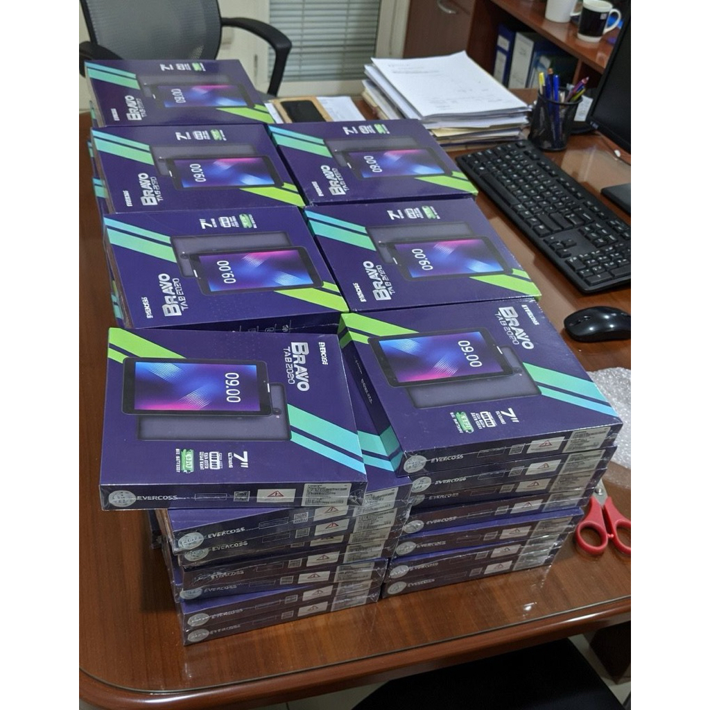 Tablet Tab Evercoss X7 Jaringan 4G LTE 7inc Ram 3GB Internal 32GB BRG Baru Android GRS Resmi