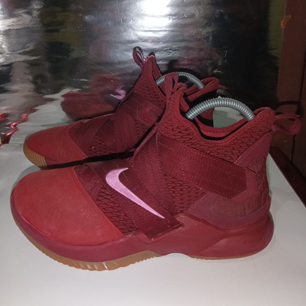 Nike LeBron Soldier 12 SFG EP Team Red size 41