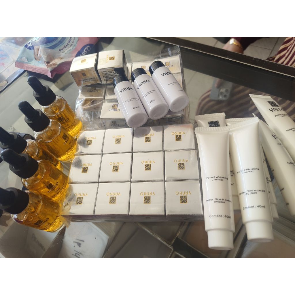 Cream pencerah Yanko platinum
