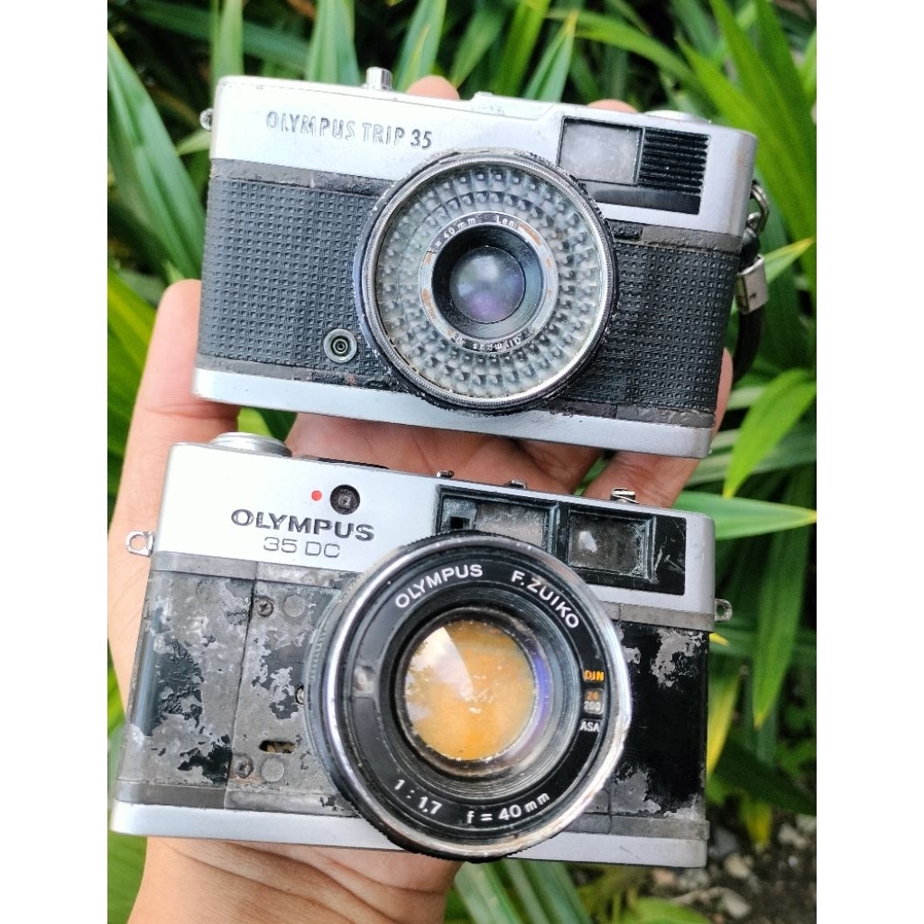 2 (DUA) Kamera Analog Olympus TRIP 35 & Olympus 35 DC Film Camera RUSAK / BAHAN