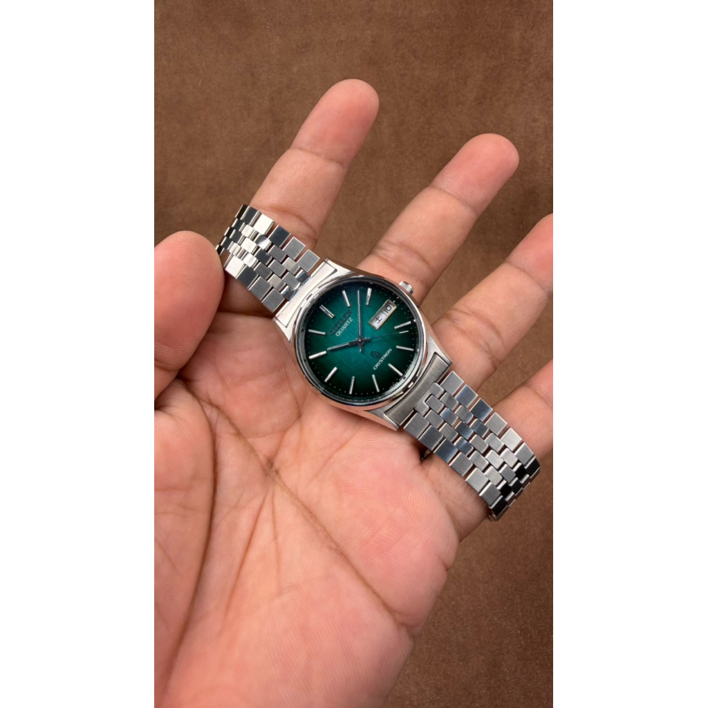 JAM TANGAN PRIA CITIZEN CQ CRYSTRON QUARTZ 7100 GREEN DIAL JAPAN RARE