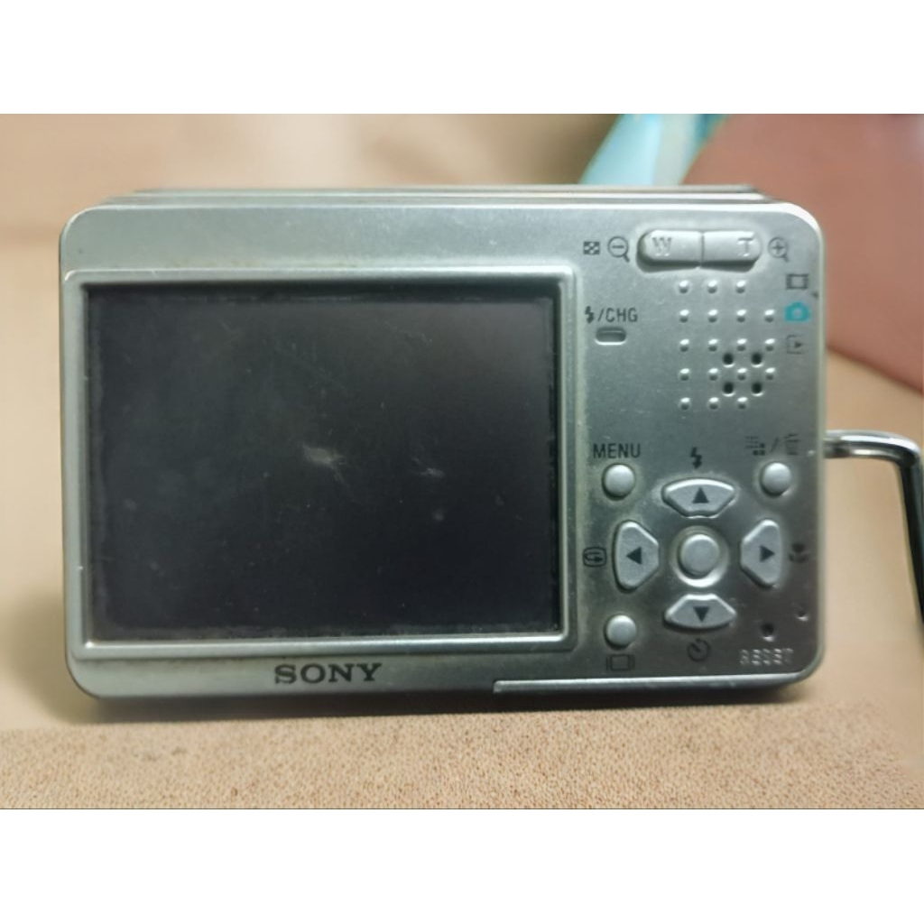 Kamera Digital Sony Cyber-shot DSC-T1 - Silver (LCD OFF/RUSAK)