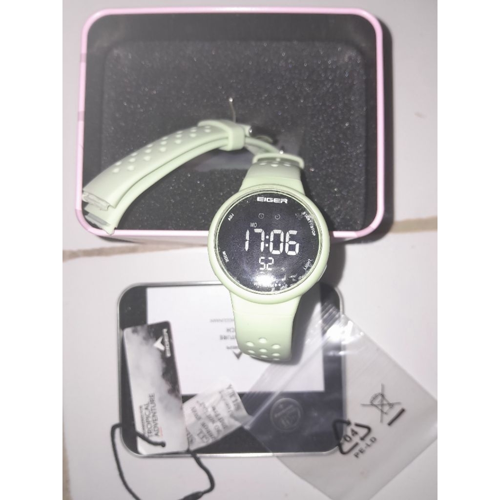 Jam tangan eiger savatra