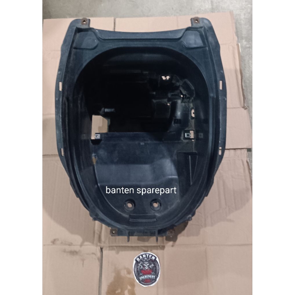 Bok helm bagasi yamaha LEXI 125 old (original original)