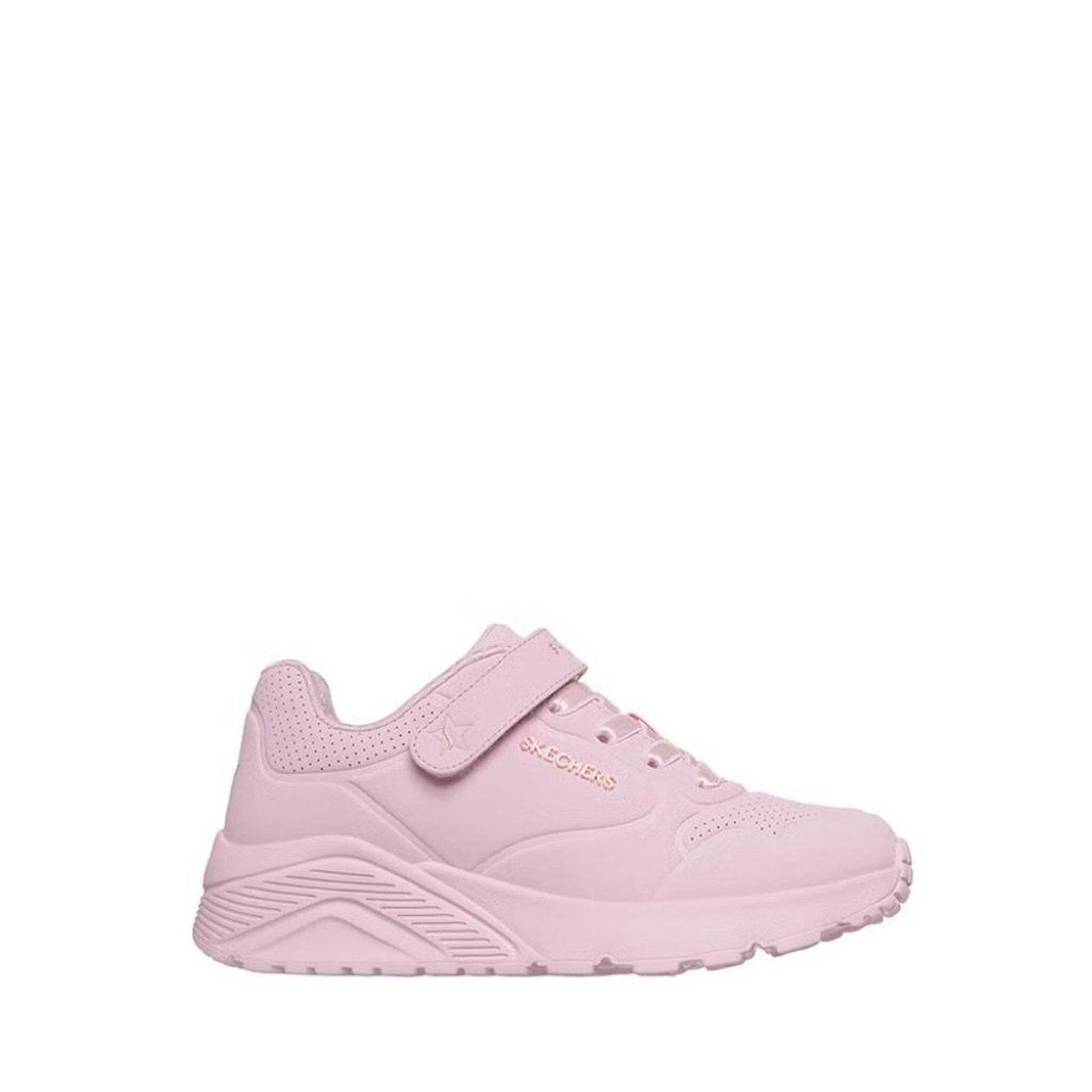 sneaker skechers girl