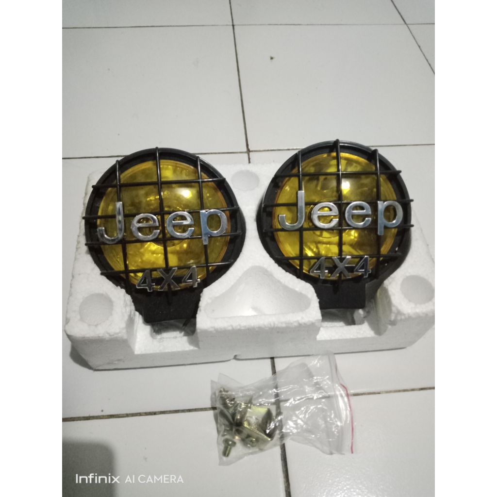 Lampu sorot jeep bulat kuning