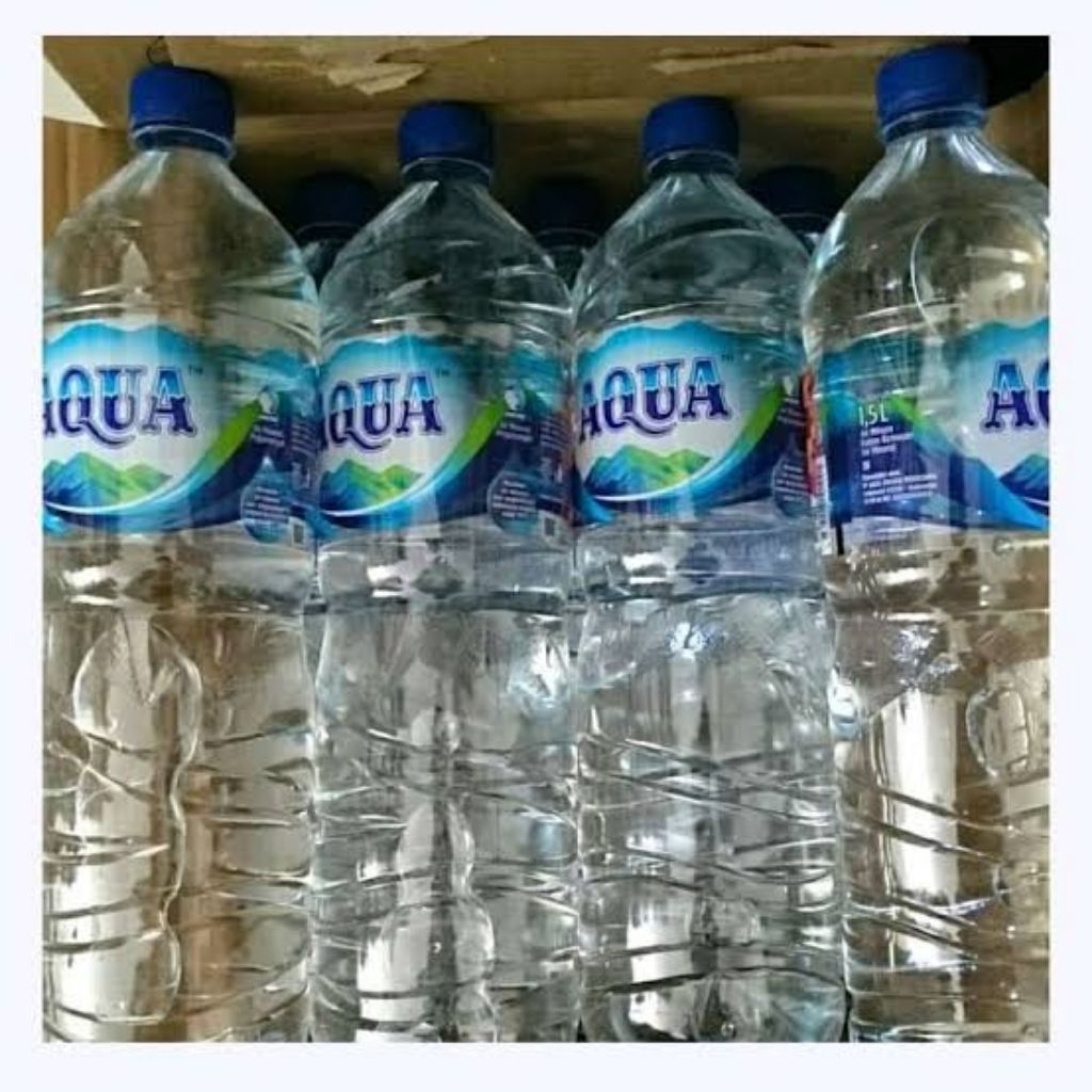 botol Aqua 1,5 liter