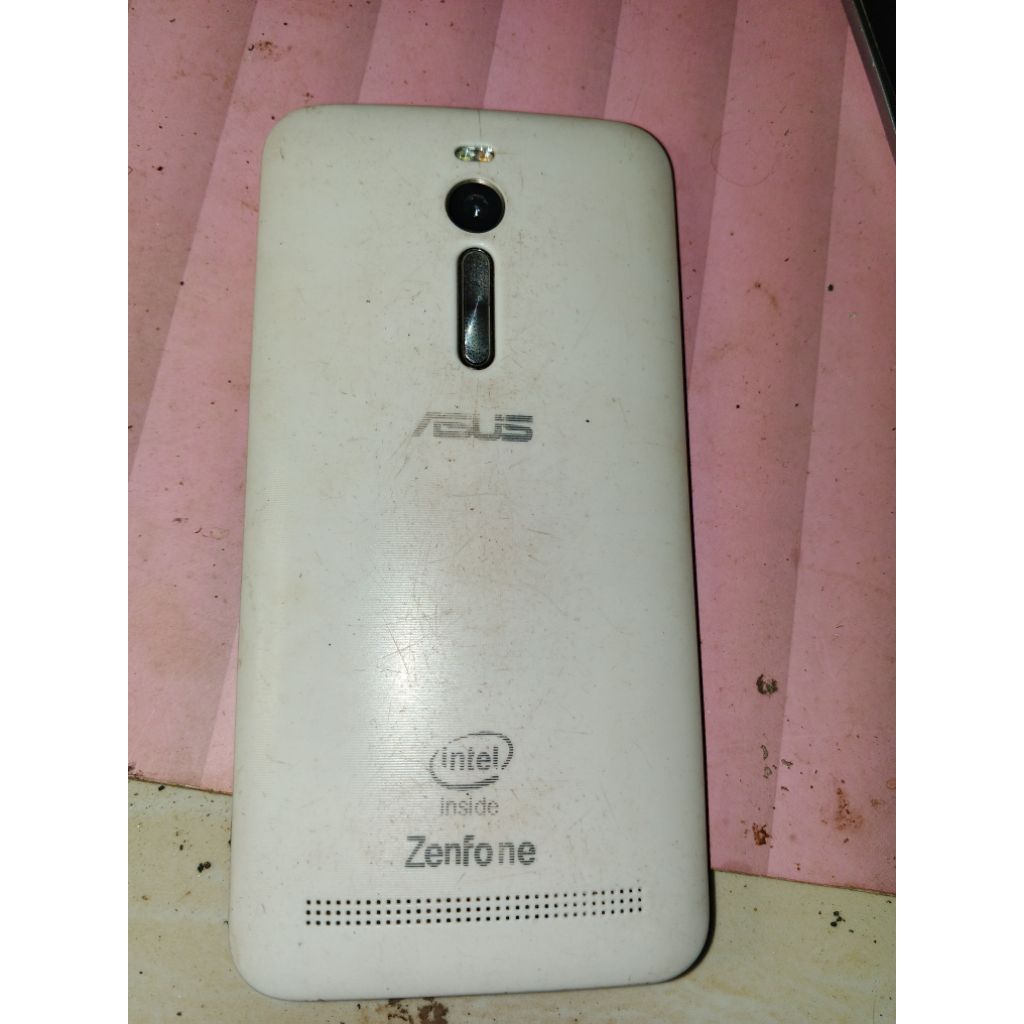 Asus Zenfone 2