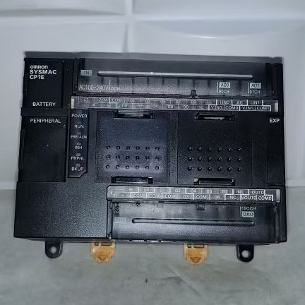 Plc Omron. CP1E-NA20DR-A