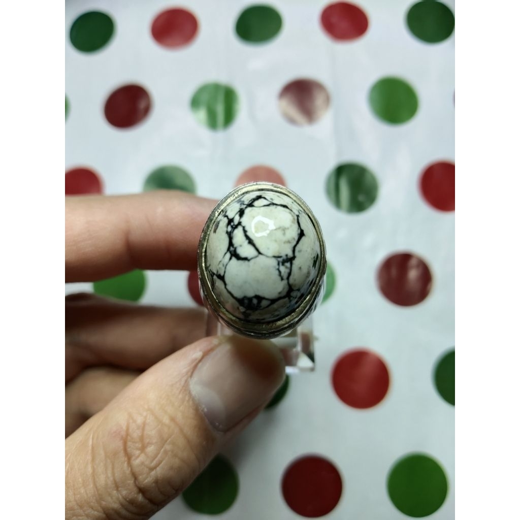 BATU AKIK PIRUS PUTIH