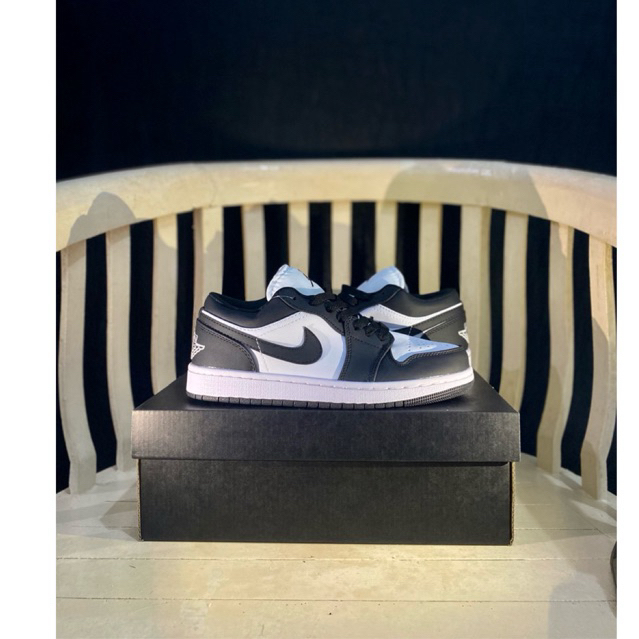 Sepatu Nike Air jordan 1 Low Black White Panda BNIB 100% Authentik