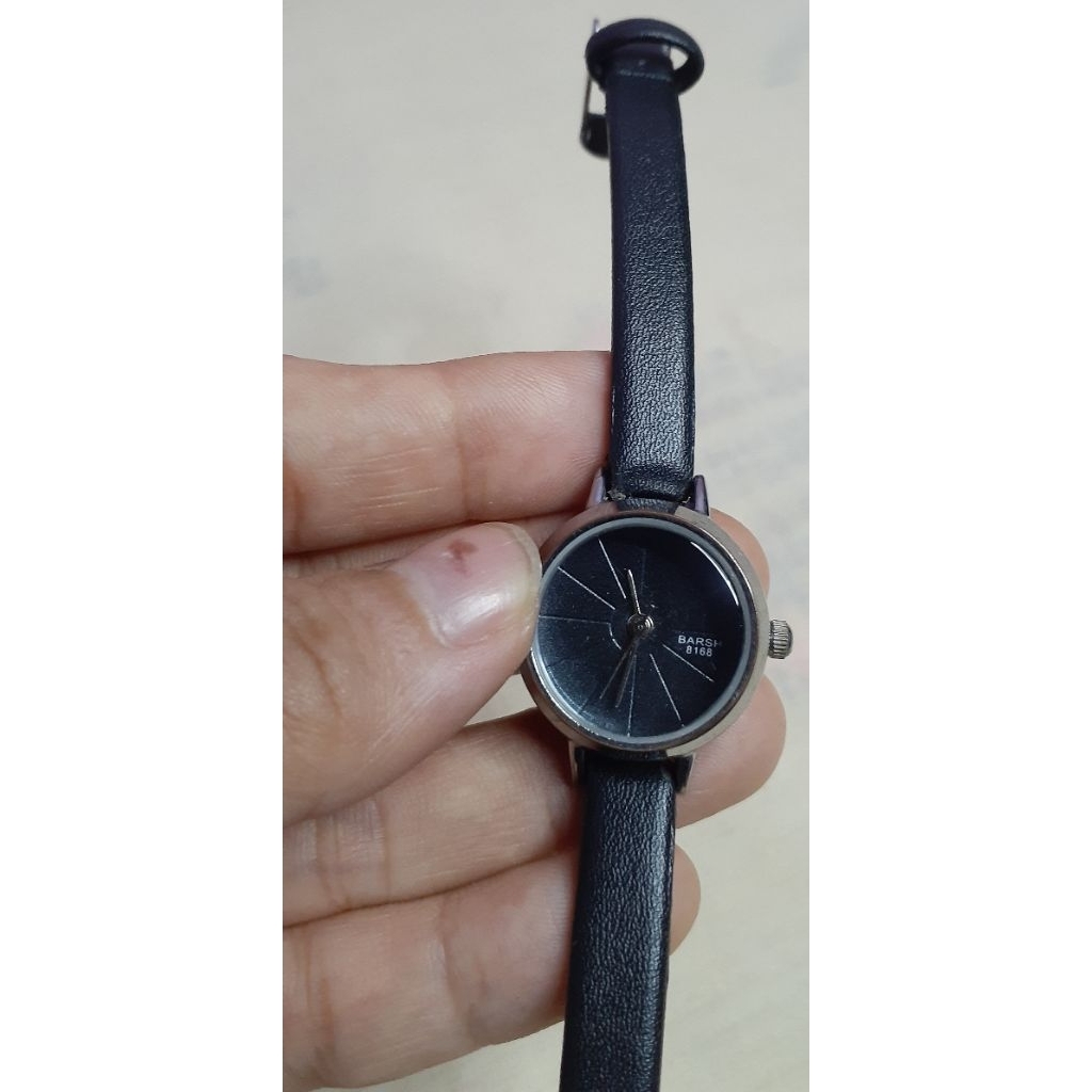 jam tangan bekas jam tangan wanita