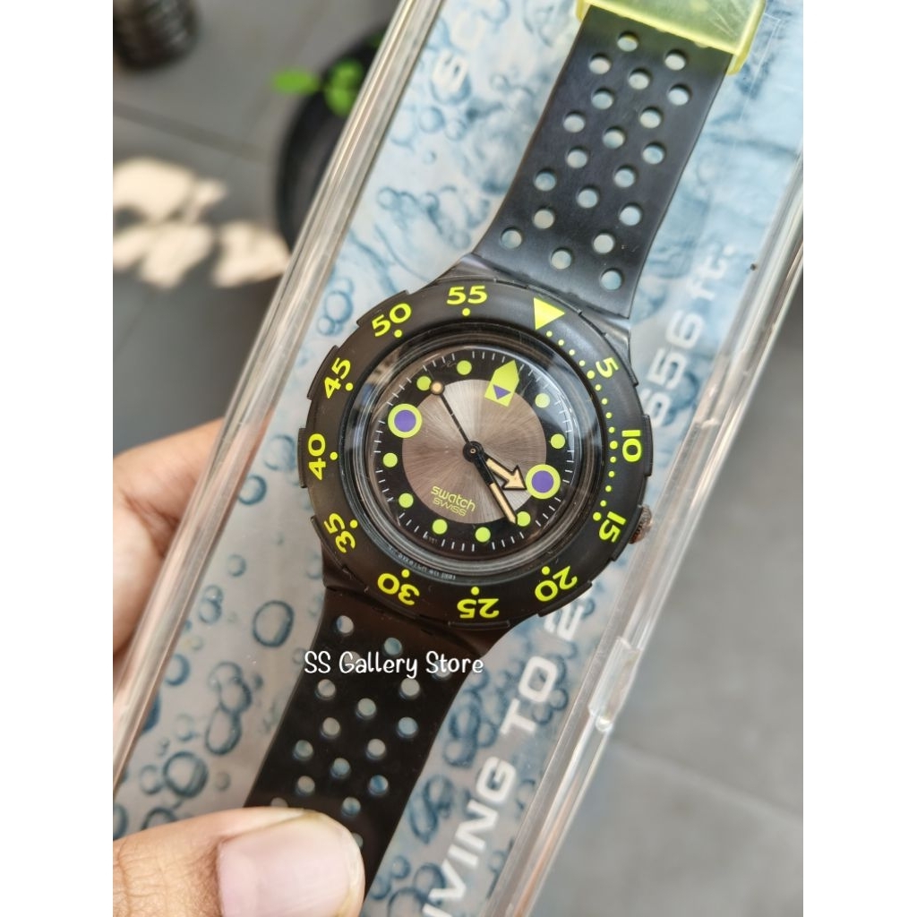 JAM TANGAN SWATCH SCUBA BLACK WAVE