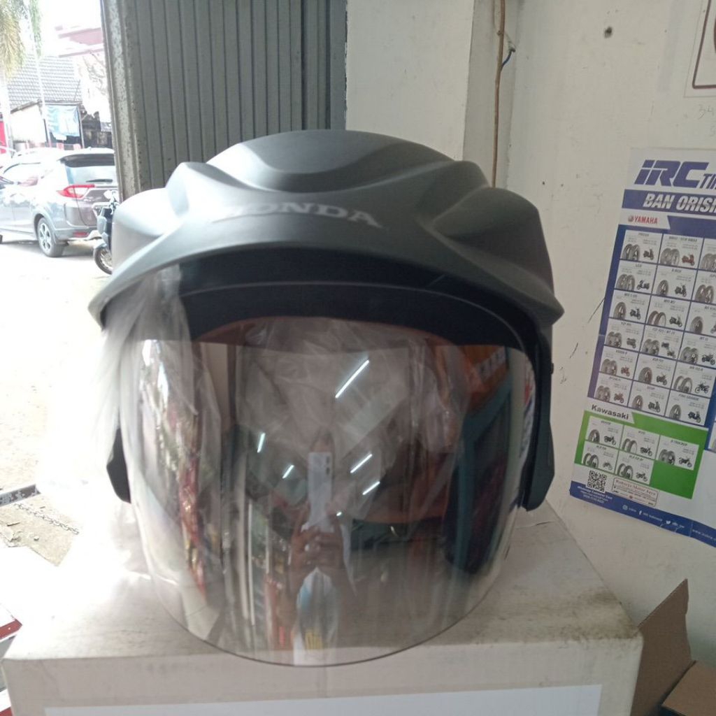 Helm half Face Honda
