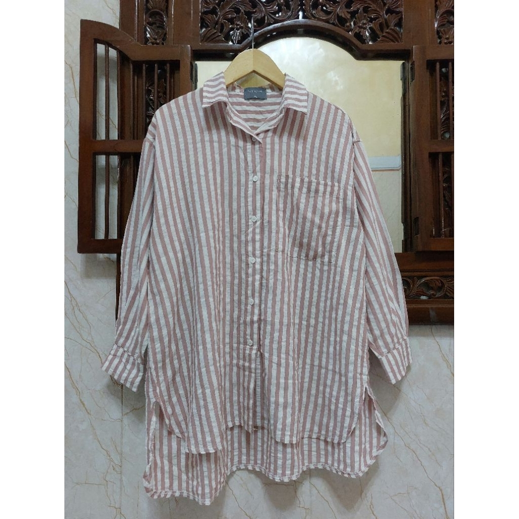 kemeja stripe by NYMPH 45+adm