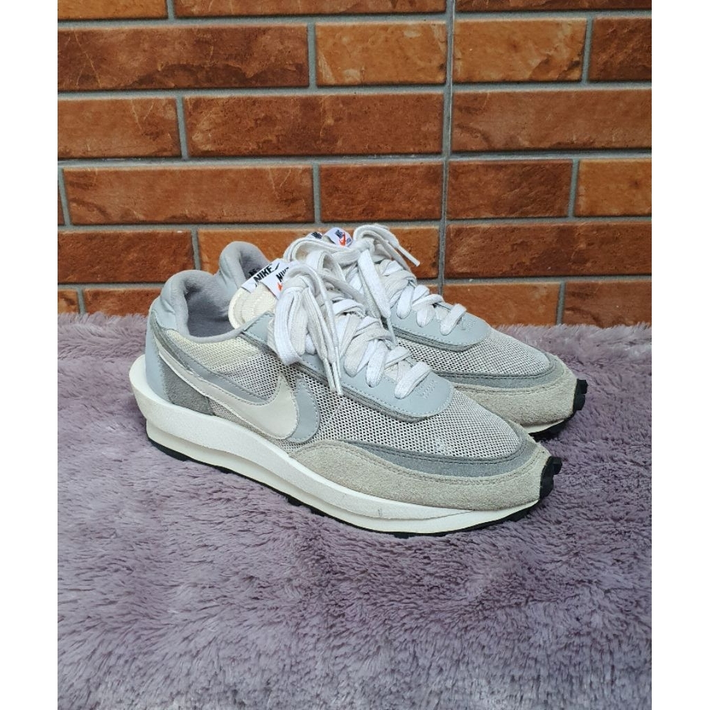 Sepatu Nike Sacai Size 42