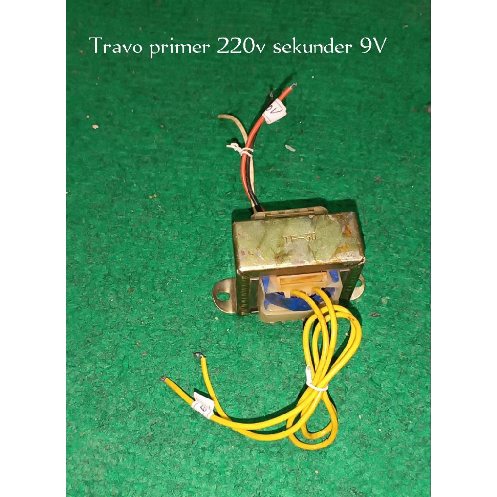 Travo primer 220V sekunder 9V