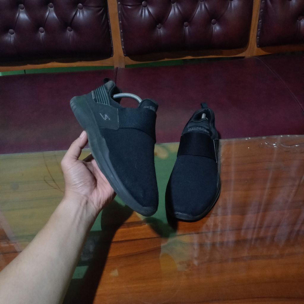 SEPATU SKECHERS AIR COOLED SLIP ON | SEPATU SLIP ON SECOND BRANDED | SNEAKERS FORMAL KASUAL PRIA WAN
