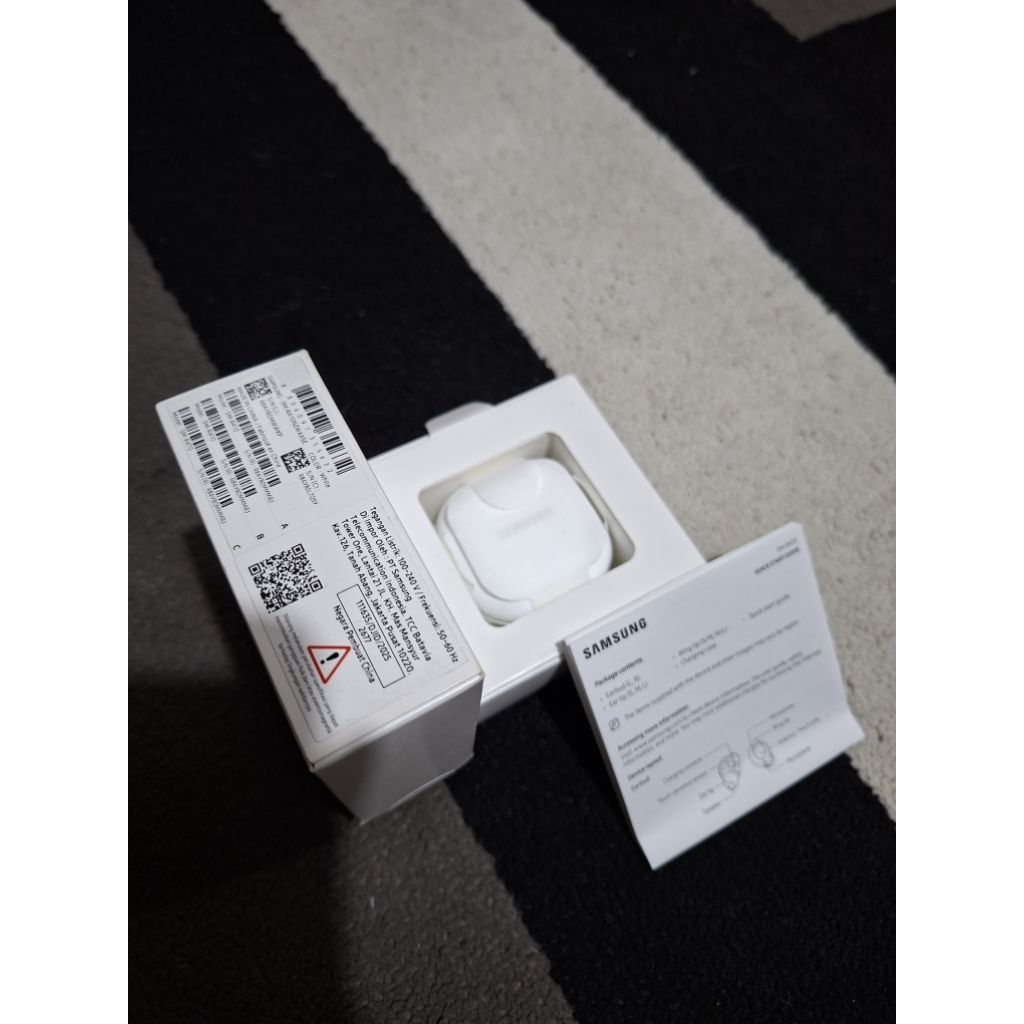 galaxy buds core original resmi