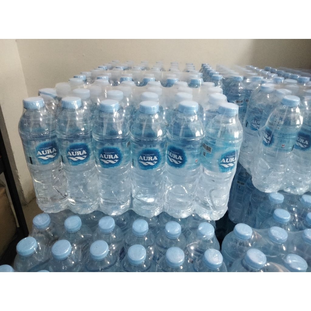 khusus instan air Aura 600ml isi 24pcs
