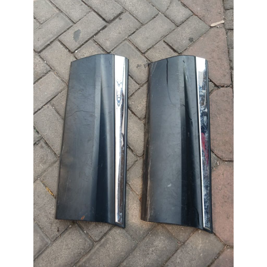 moulding pintu belakang crv turbo