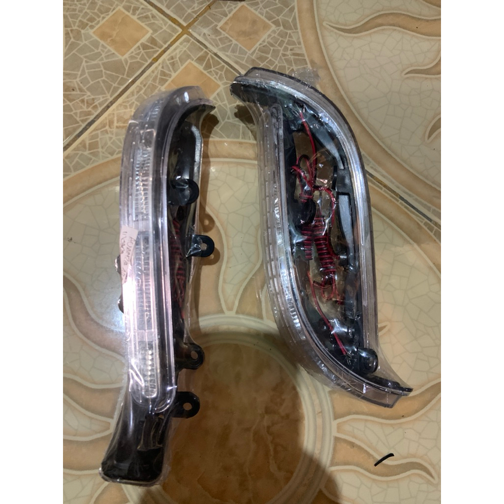 Sein Spion Avanza/ Lampu Sein Spion Innova/ Lampu Sein Spion Agya/ Sein Spion