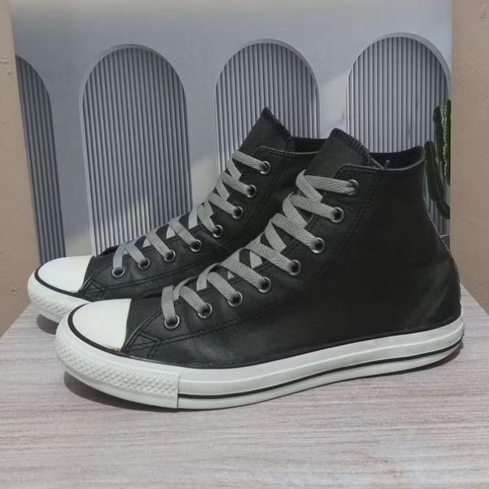 Converse CT ALL STAR Kulit Size 42 Second Condition