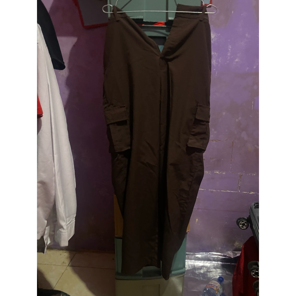 preloved celana pramuka