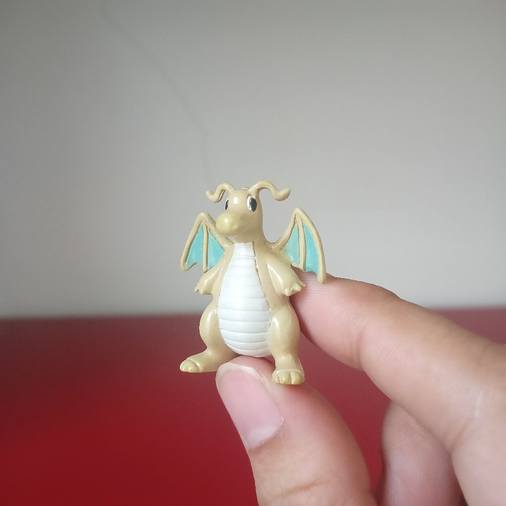Pokemon (Dragonite) Mini figure gachapon vintage