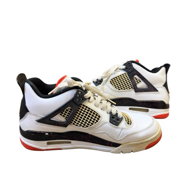 Sepatu Air Jordan 4 Retro Flight