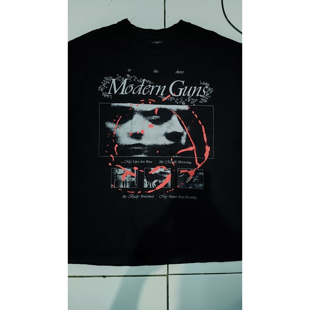 Kaos Band Modern Guns