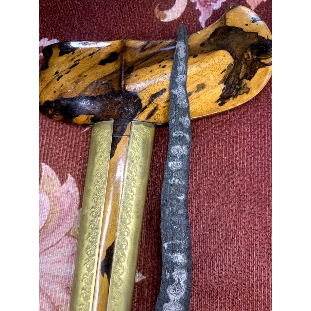 Keris Sempana sepuh tangguh segaluh