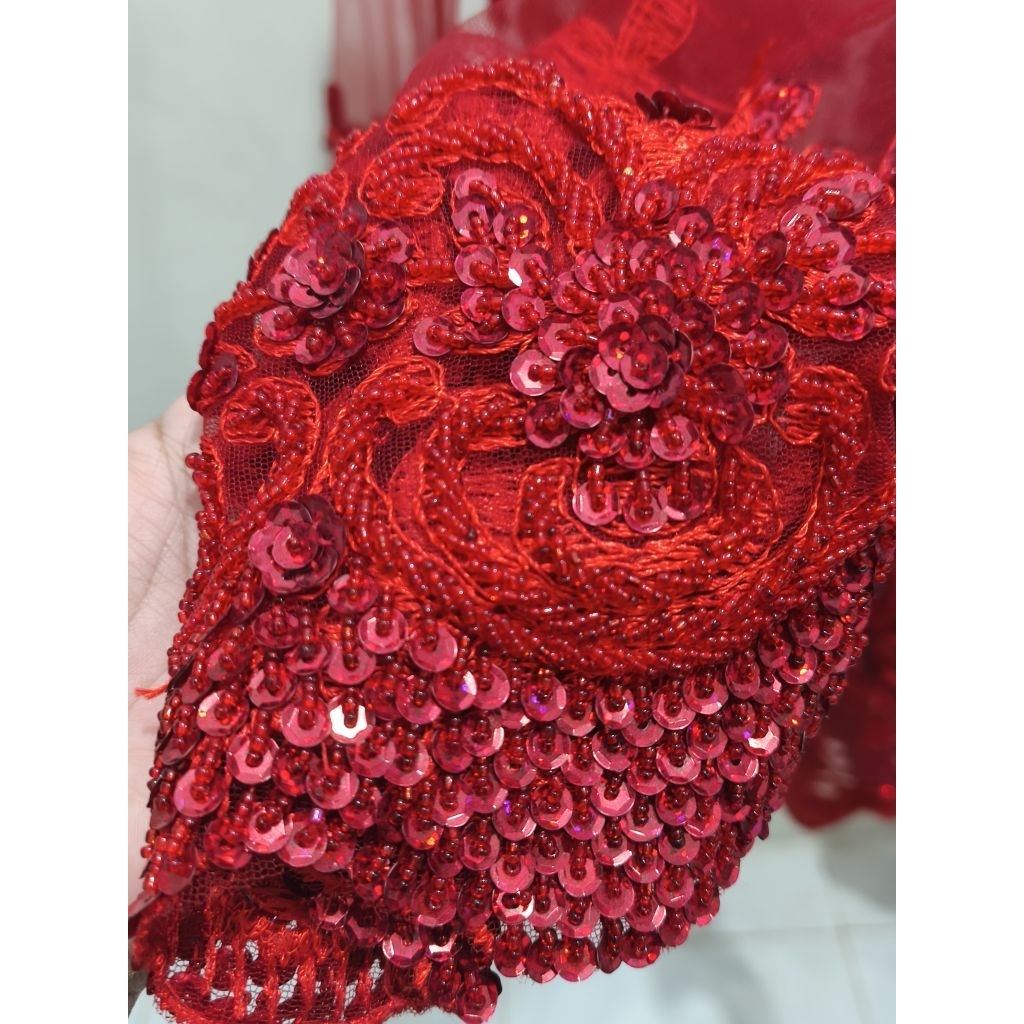 Kebaya Full Payet Merah Preloved