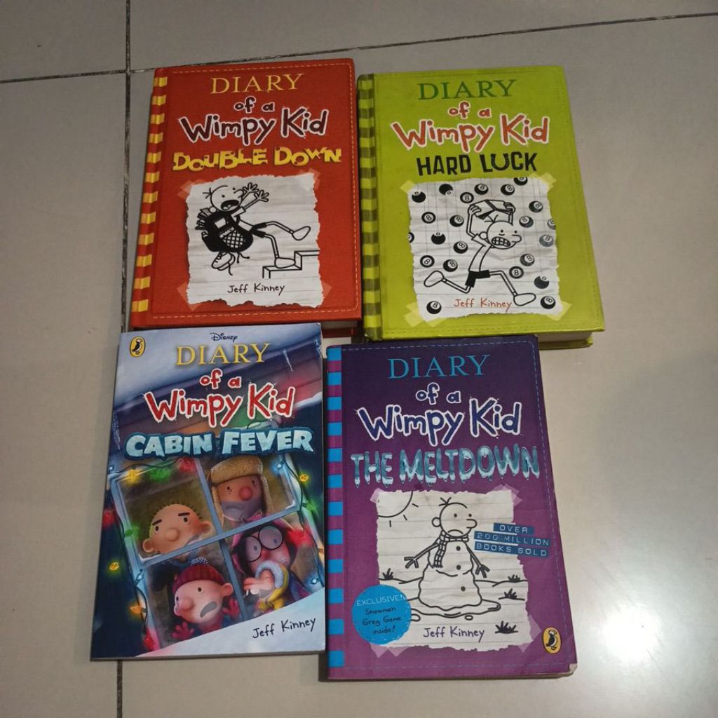 Diary Of Wimpy Kid Bahasa Inggris harga SATUAN. bekas