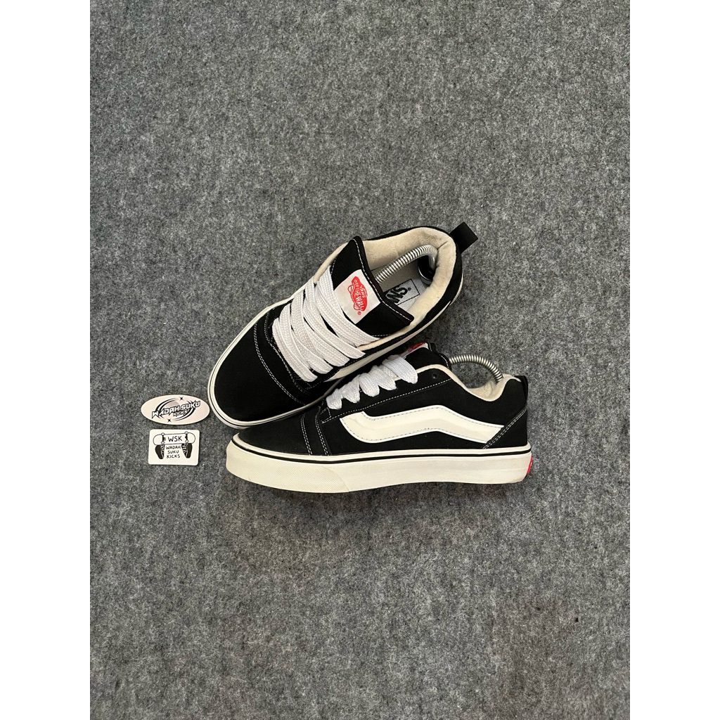 Vans Knu Skool Black White Size 42 | Second Original Good Condition