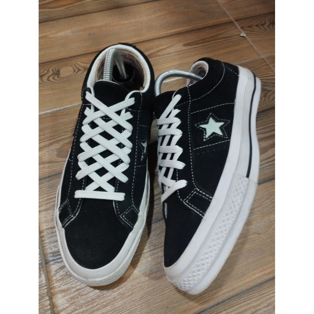 CONVERSE ONE STAR OX SUEDE BLACK WHITE