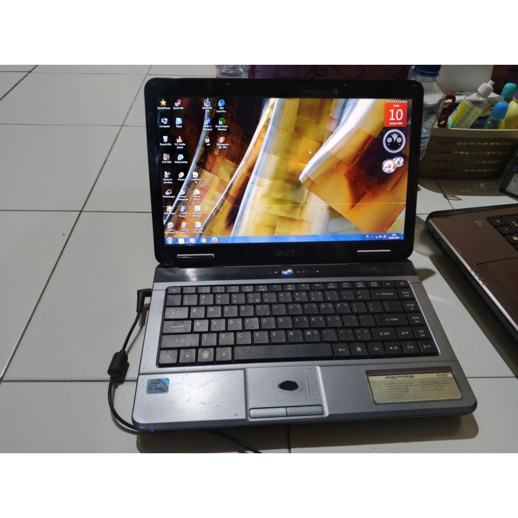LAPTOP ACER MINUS