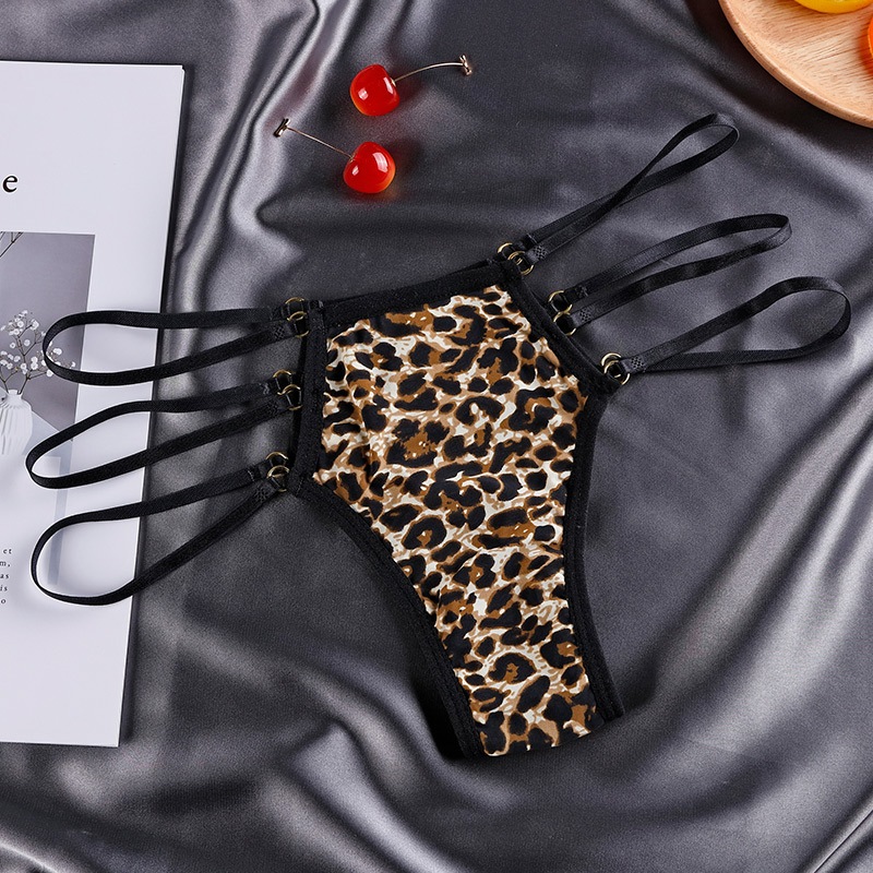 Violetfire Celana Dalam jumbo halus Hollow waist G String Lembut dingin cd Wanita 2C255