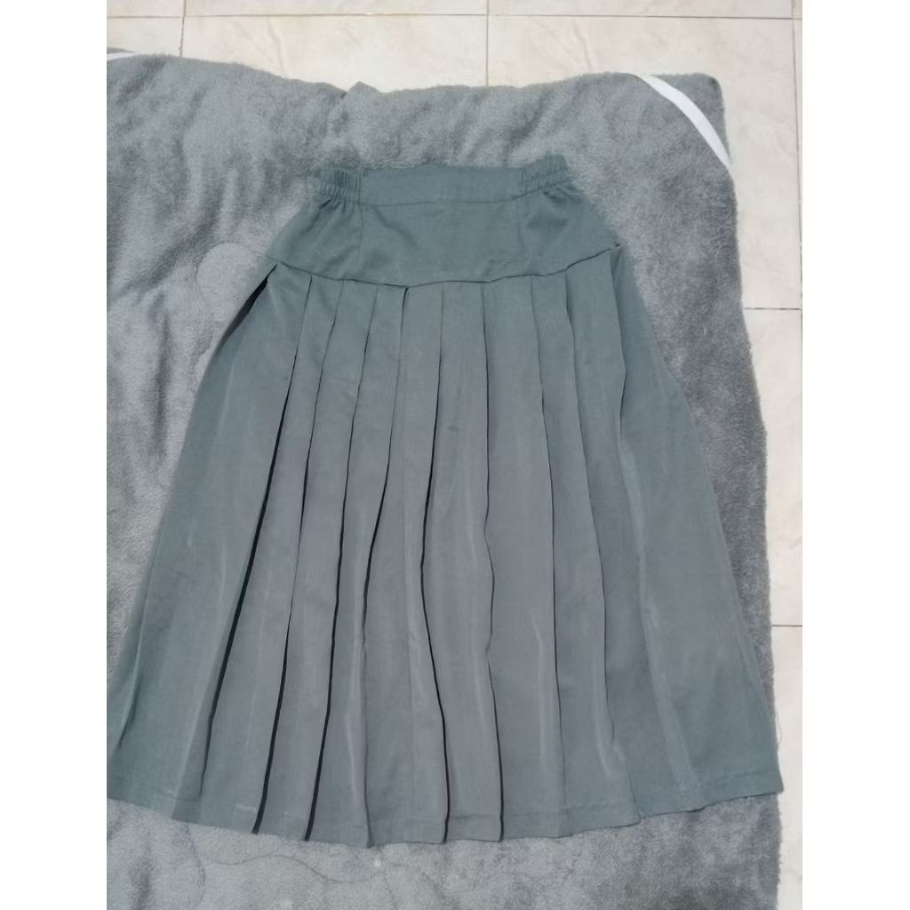 preloved rok sma