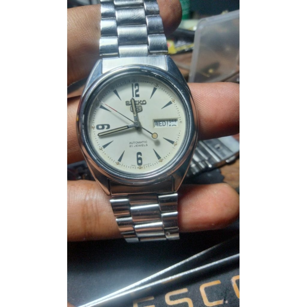 Seiko 5 cal 7s26