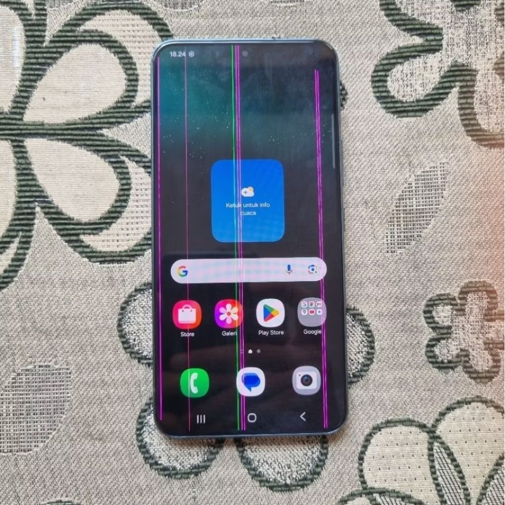 Samsung S22 8/128
