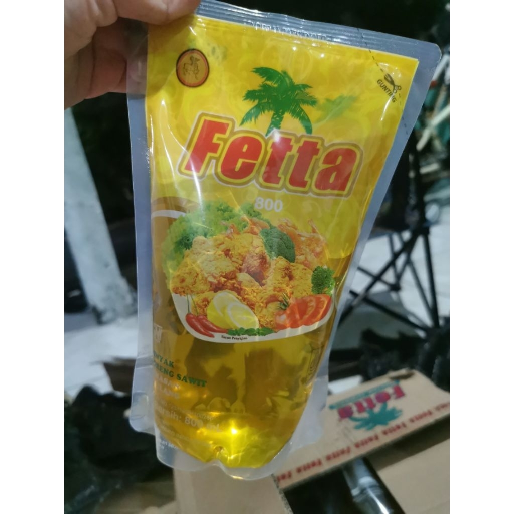 MINYAK Fetta 800ml