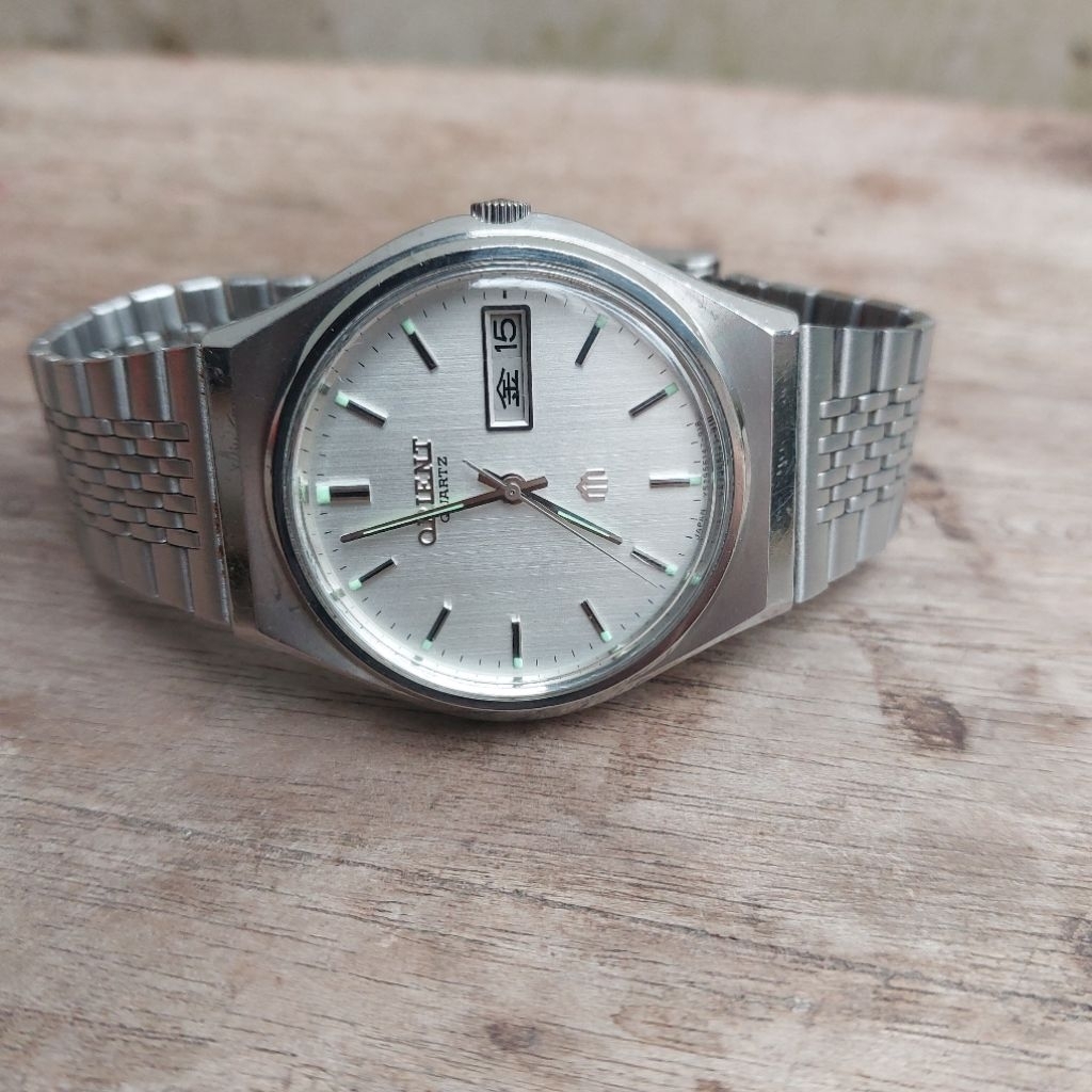 Orient Quartz JDM Early Model