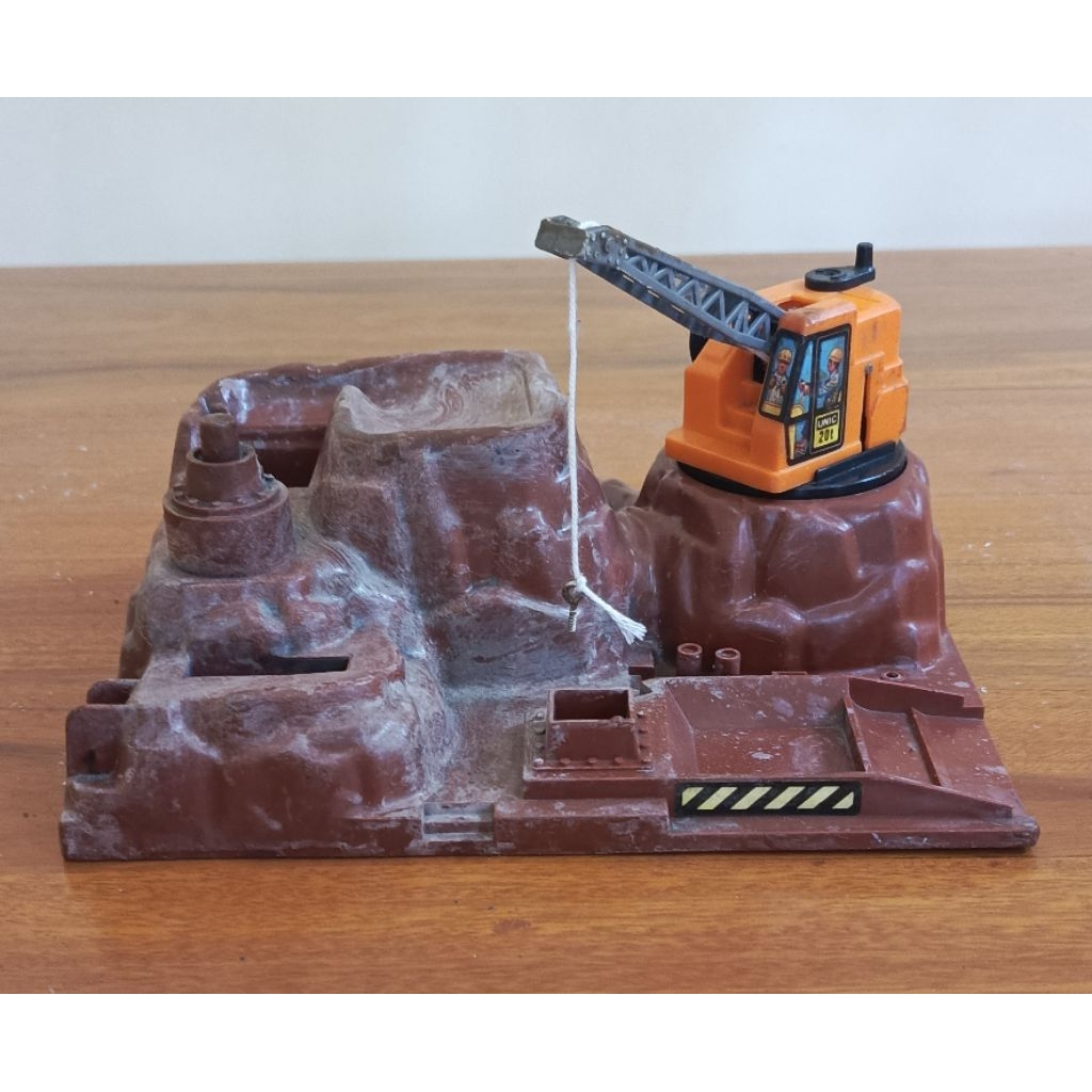 Diorama Tambang Tomy Tomica Vintage