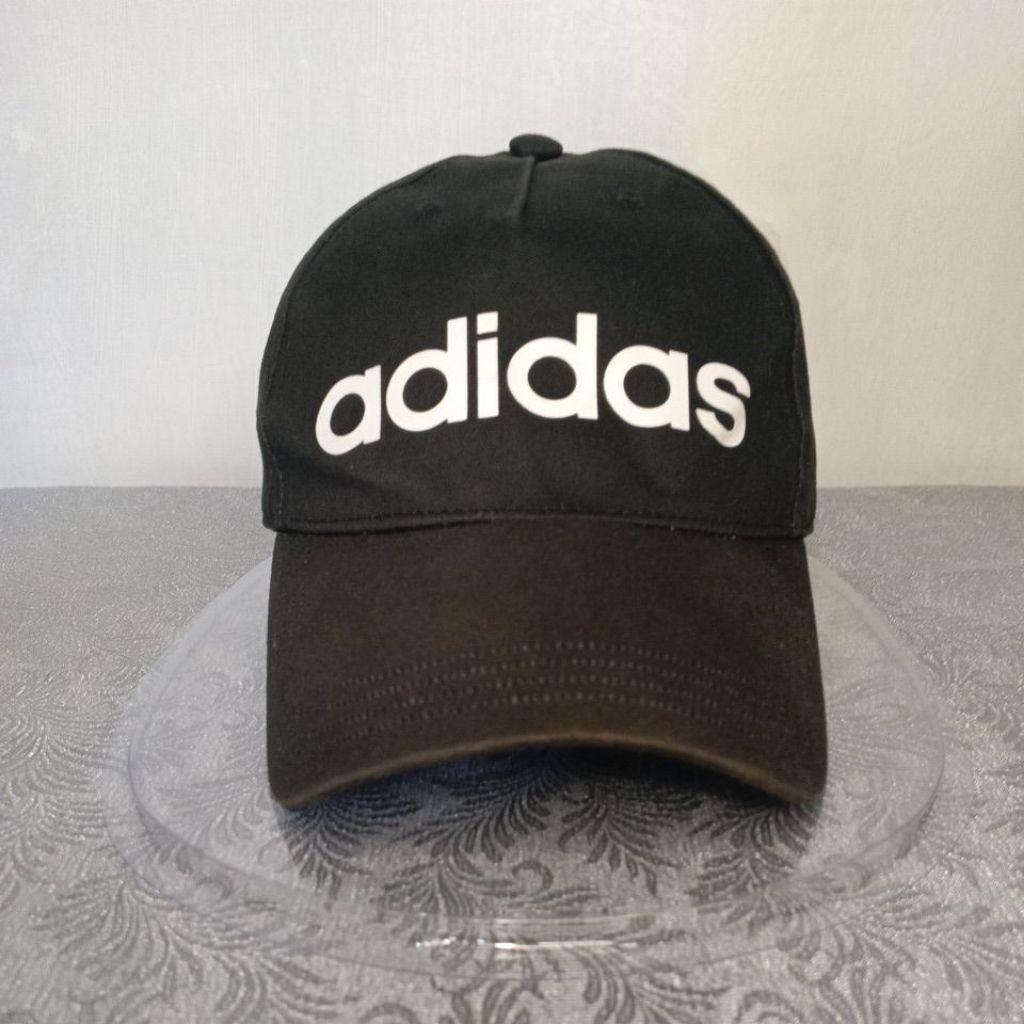 Topi ADIDAS, second original.